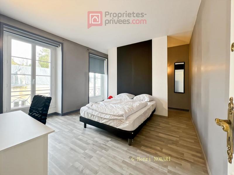 Immeuble - 220 m² - 11 pièces
