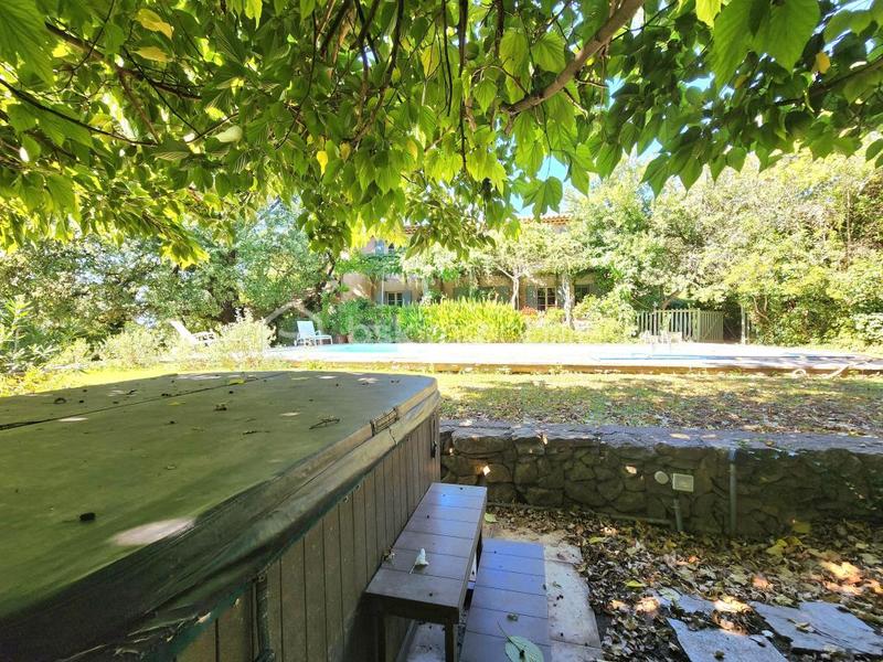 Ferme - 240 m² - 9 pièces