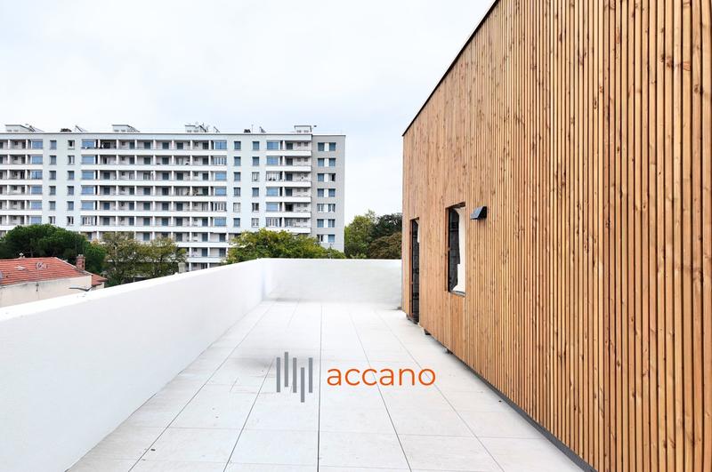 Appartement - 105 m² - 5 pièces