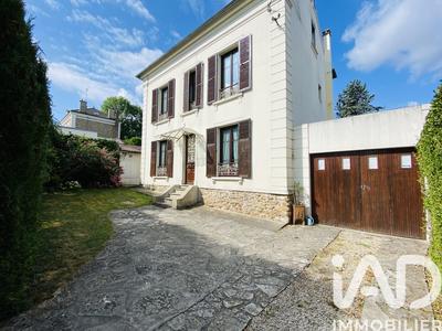 Maison - 142 m² - 7 pièces