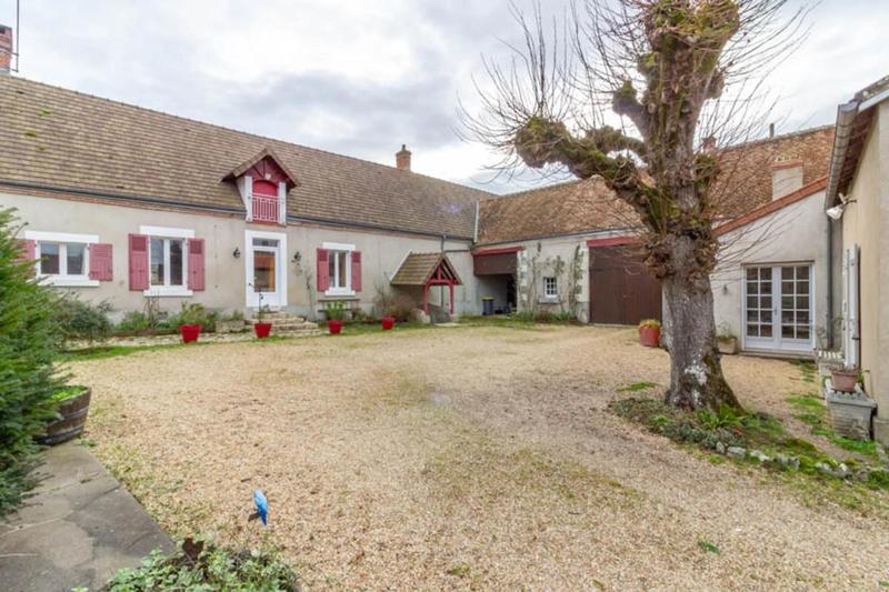 Propriété - 212 m² - 7 pièces