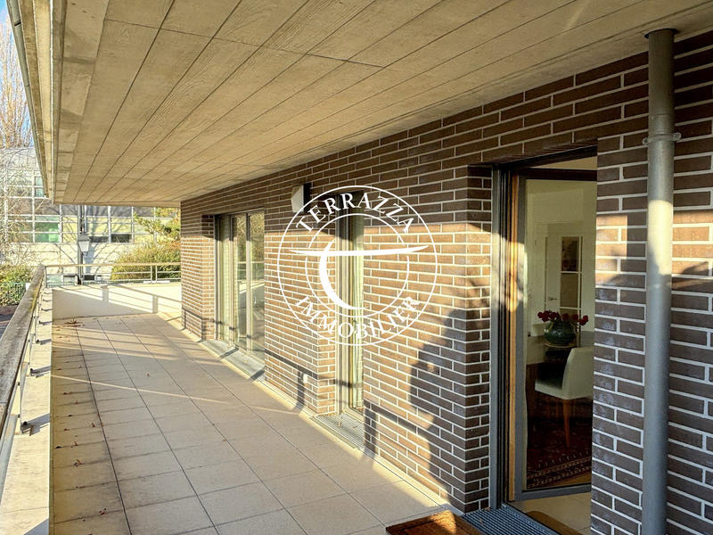 Appartement - 87 m² - 4 pièces