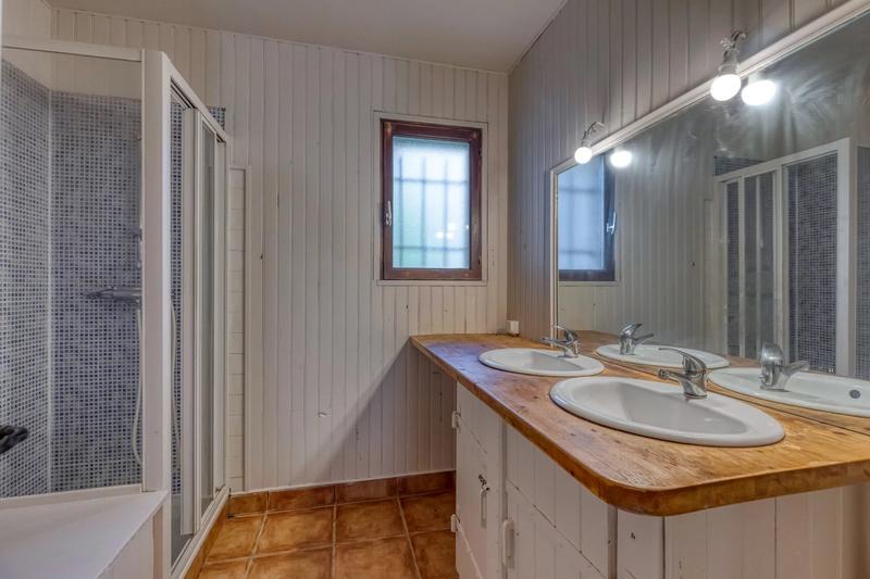 Maison - 160 m² - 7 pièces