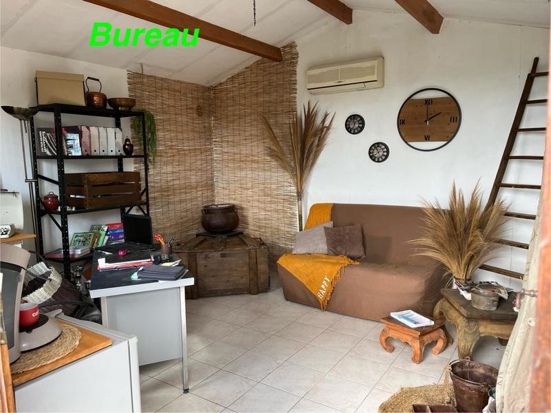 Maison - 130 m² - 4 pièces