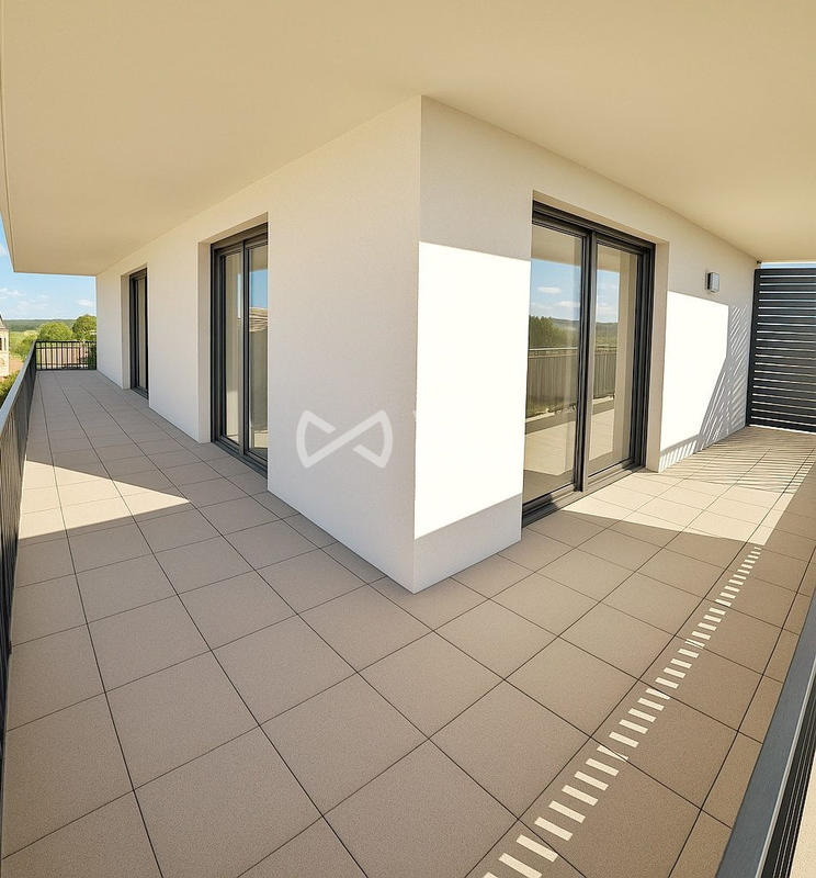 Appartement - 90 m² - 4 pièces