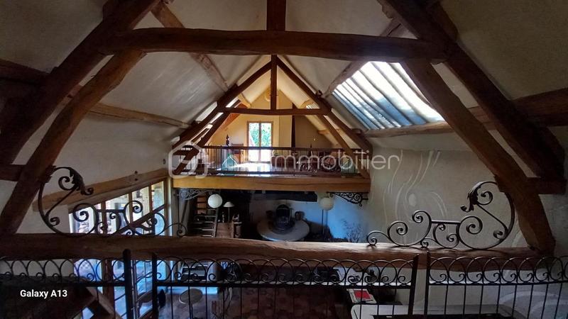 Demeure - 310 m² - 8 pièces