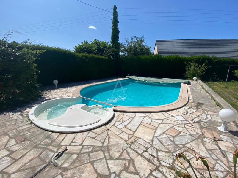 Maison - 88 m² - 3 pièces