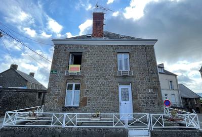 Maison - 82 m² - 5 pièces