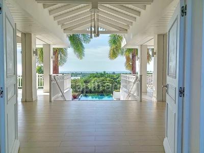 Propriété - 530 m² - 10 pièces