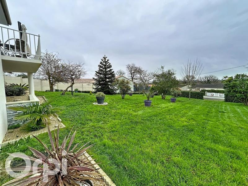 Maison - 102 m² - 4 pièces