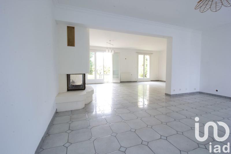 Maison - 135 m² - 6 pièces