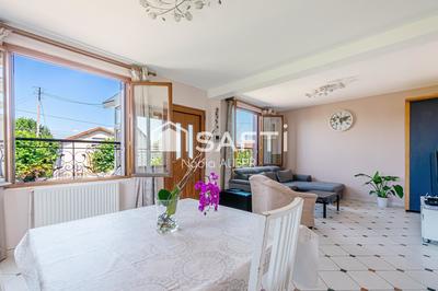 Maison - 155 m² - 6 pièces