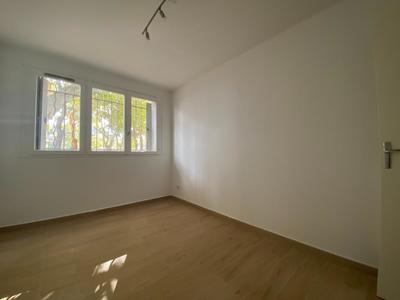 Bureau - 57 m² - 3 pièces