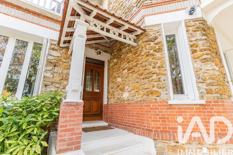 Maison - 176 m² - 7 pièces