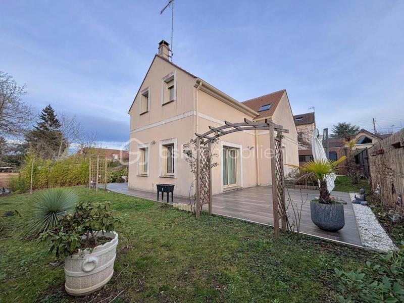 Maison d'architecte - 131 m² - 6 pièces