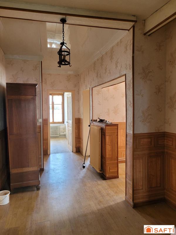 Maison - 267 m² - 7 pièces