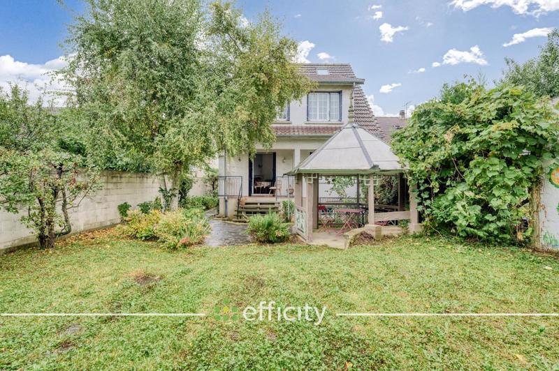 Maison - 150 m² - 6 pièces