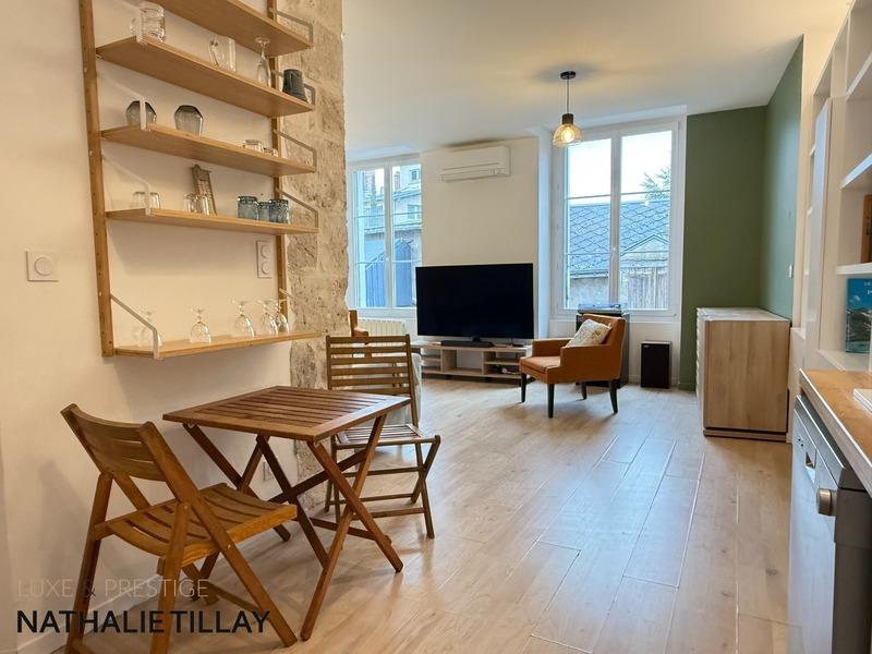 Appartement - 80 m² - 3 pièces