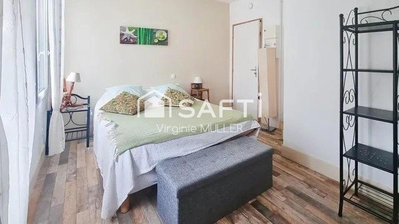 Local commercial - 206 m² - 7 pièces