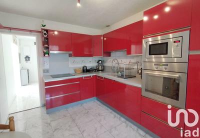 Maison - 150 m² - 8 pièces