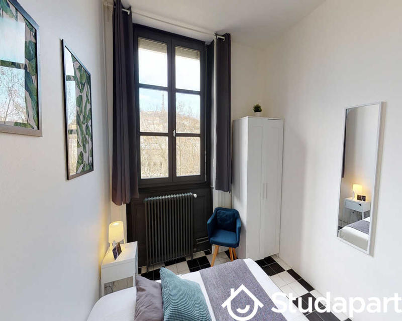 Chambre - 110 m² - 1 pièce