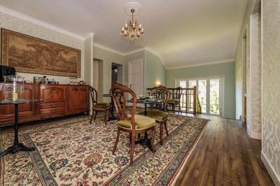 Maison chambre d'hôtes - 217 m² - 8 pièces