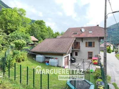 Appartement - 84 m² - 5 pièces