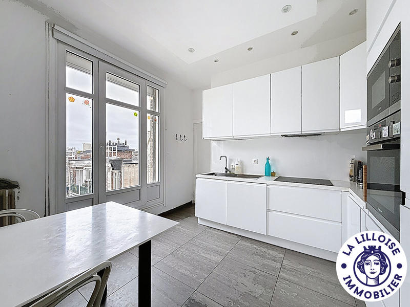 Appartement - 146 m² - 6 pièces