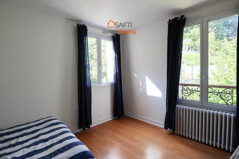 Maison - 163 m² - 6 pièces