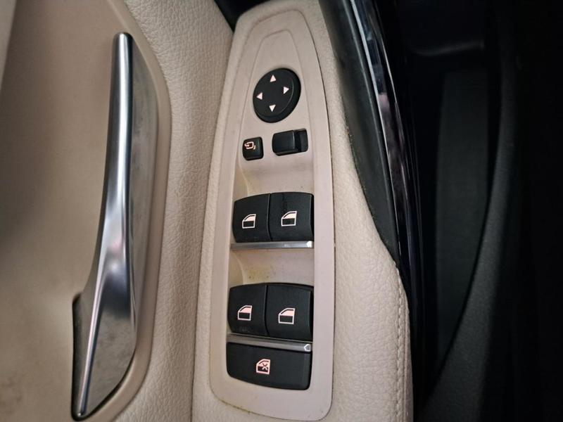 Bmw Série 3 F30 Lci 320i 184 Ch Luxury a