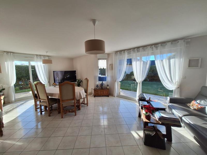 Maison - 111 m² - 4 pièces