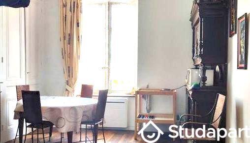 Chambre - 13 m² - 1 pièce