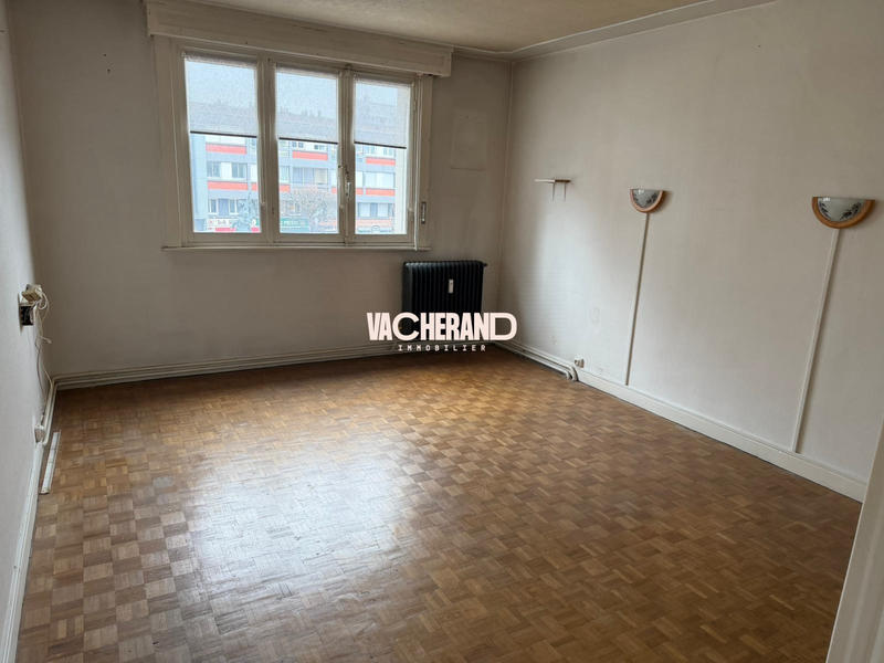 Appartement - 84 m² - 3 pièces