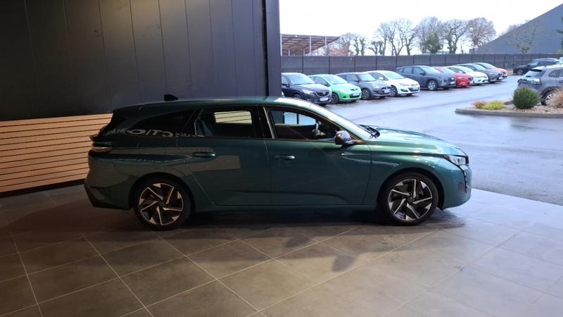 Peugeot 308 III 1.6 Hybrid 180 E-Auto 8 Active Pack