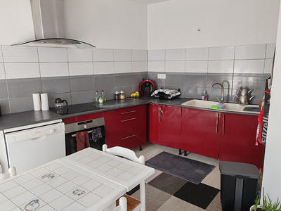 Maison - 143 m² - 8 pièces