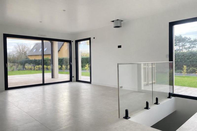 Maison - 163 m² - 5 pièces