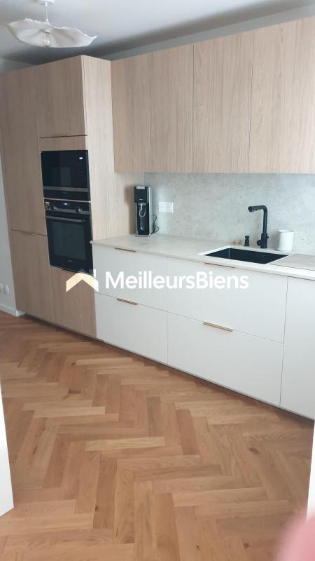 Appartement - 64 m² - 3 pièces