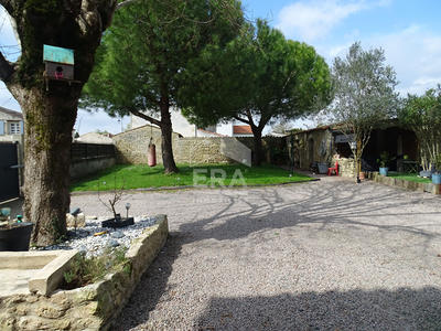 Maison - 170 m² - 7 pièces