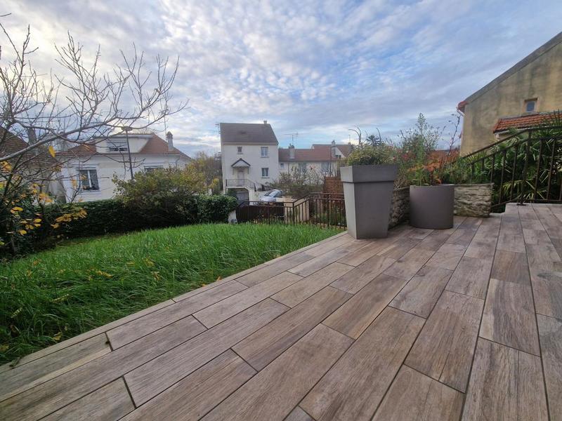 Maison - 147 m² - 5 pièces