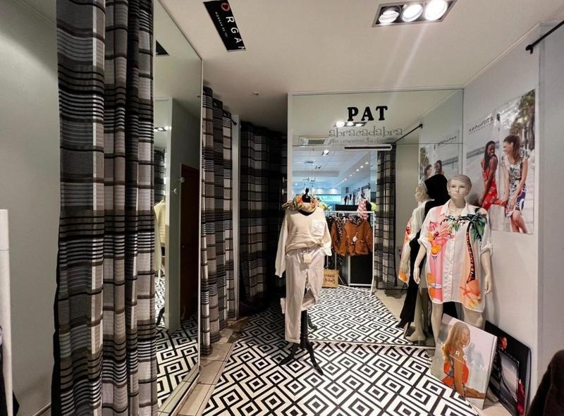 Local commercial - 55 m² - 2 pièces