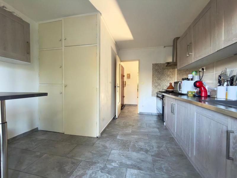 Appartement - 101 m² - 5 pièces