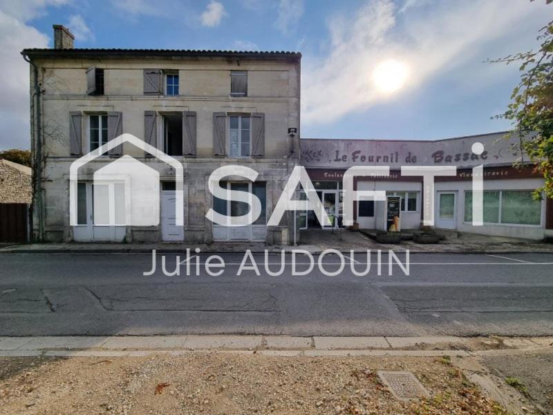 Maison - 301 m² - 10 pièces