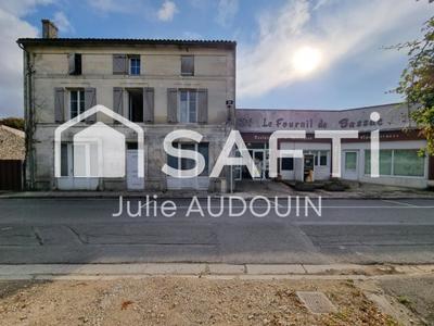 Maison - 301 m² - 10 pièces