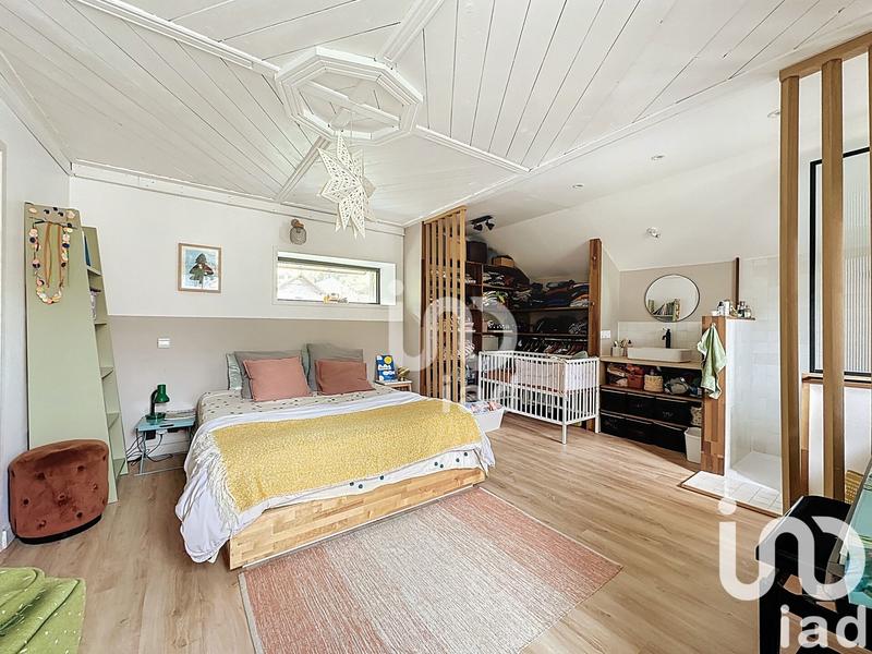 Maison - 153 m² - 6 pièces