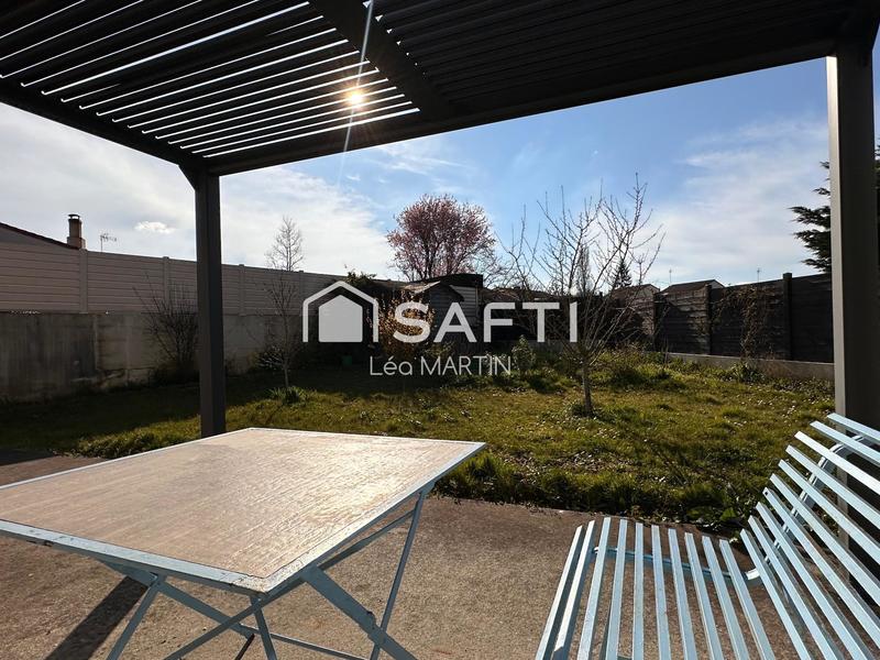 Maison - 92 m² - 4 pièces