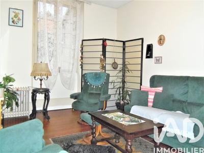 Maison - 286 m² - 9 pièces