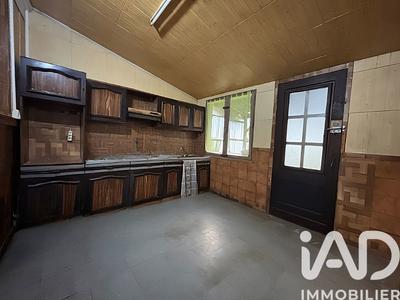 Maison - 75 m² - 3 pièces