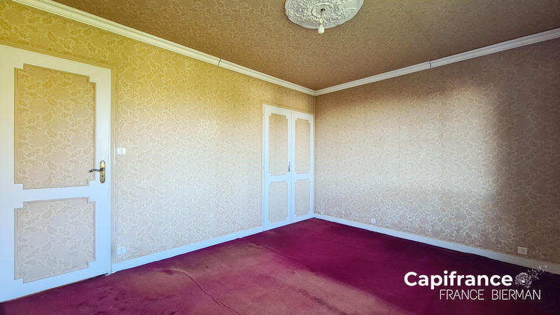 Maison - 102 m² - 5 pièces