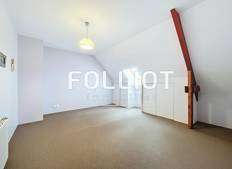 Maison - 138 m² - 6 pièces