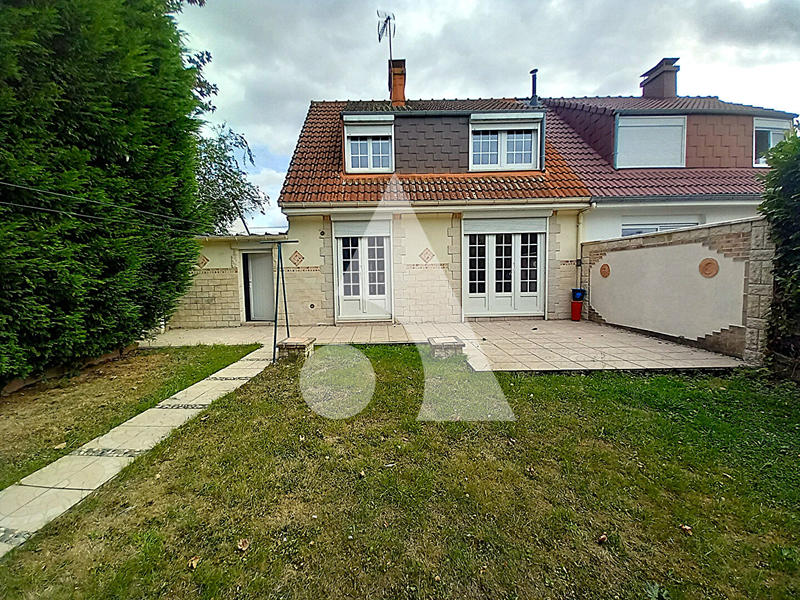 Maison - 82 m² - 5 pièces